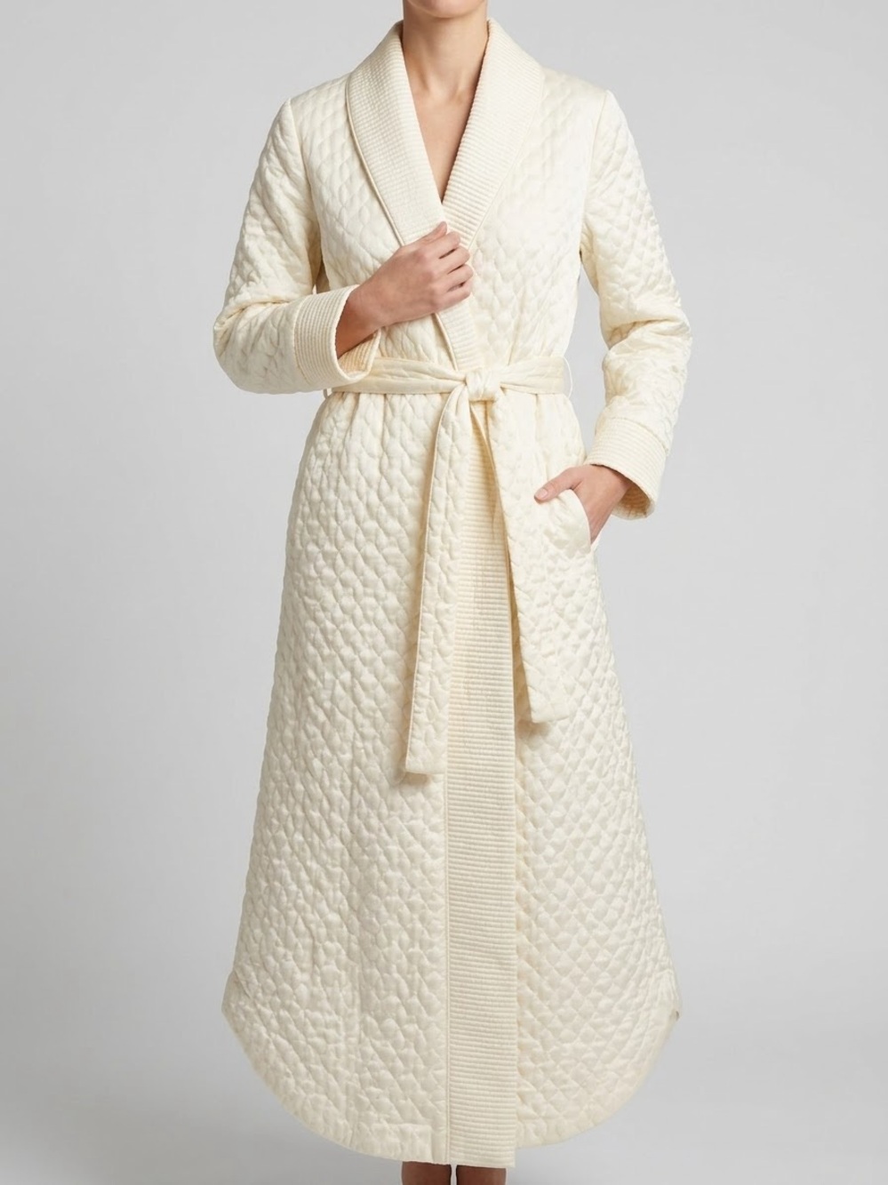 Vintage Christian Dior Lingerie Quilted Ivory Satin House Robe 1980 USA